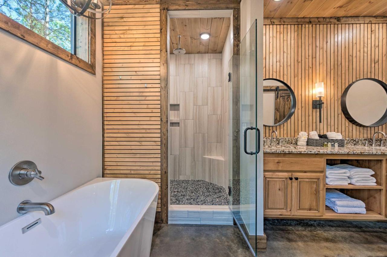 Broken Bow Lazy Dog Lodge With Hot Tub, Pool Table Экстерьер фото
